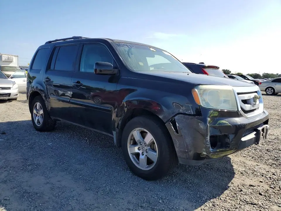 2011 HONDA PILOT EX  