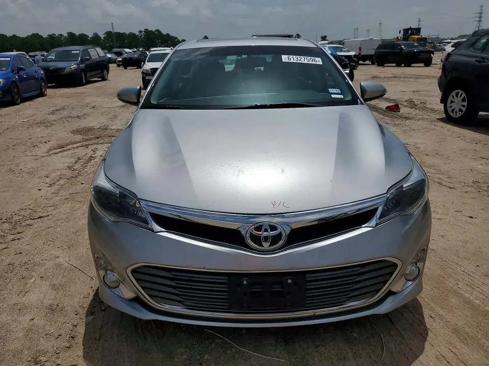 2015 TOYOTA AVALON LIMITED  