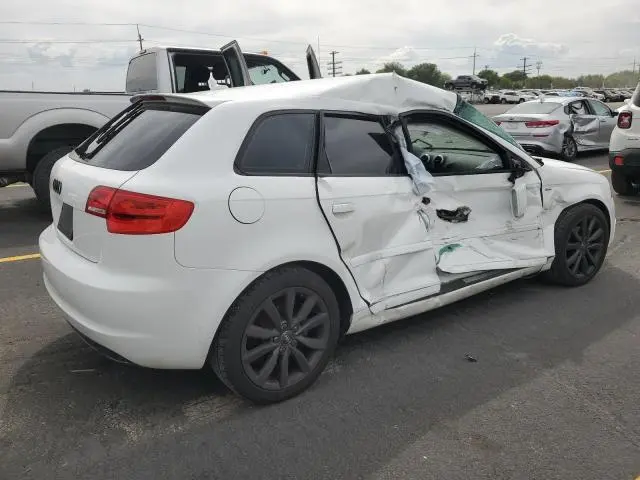 2011 AUDI A3 PREMIUM  