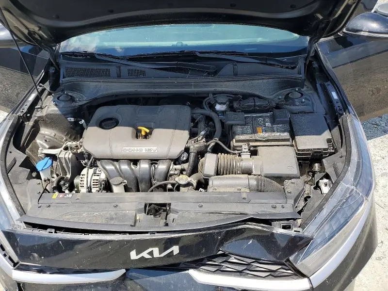 2024 KIA FORTE LX  