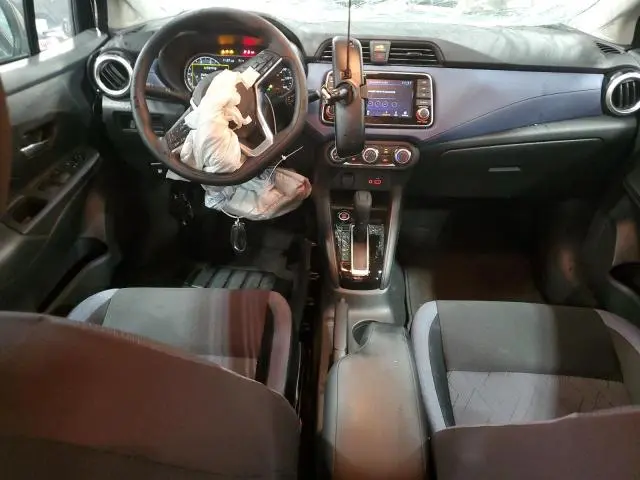 2024 NISSAN VERSA SV  