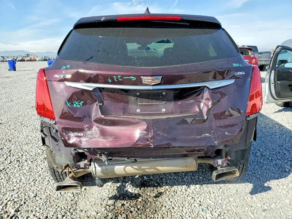 2017 CADILLAC XT5 LUXURY  