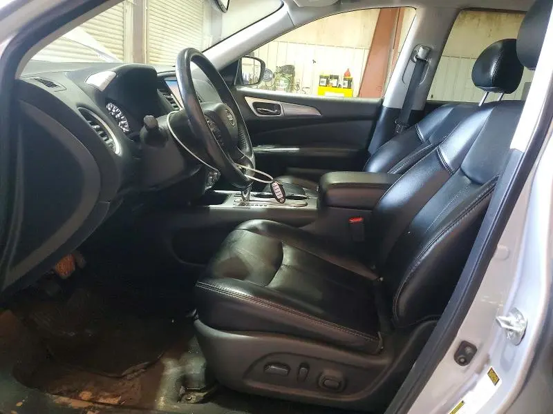2019 NISSAN PATHFINDER SL  