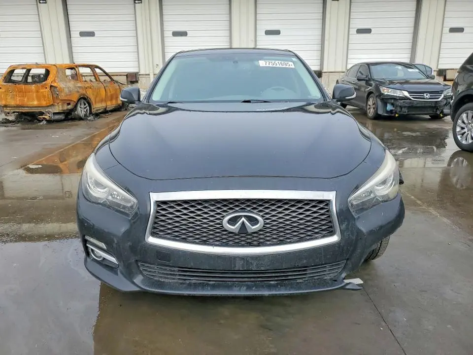 2017 INFINITI Q50   