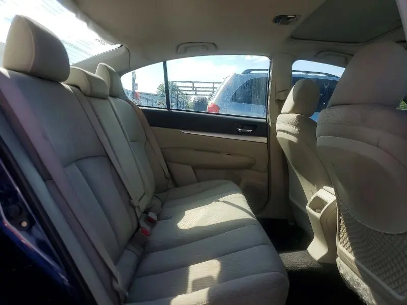 2010 SUBARU LEGACY 2.5I PREMIUM  