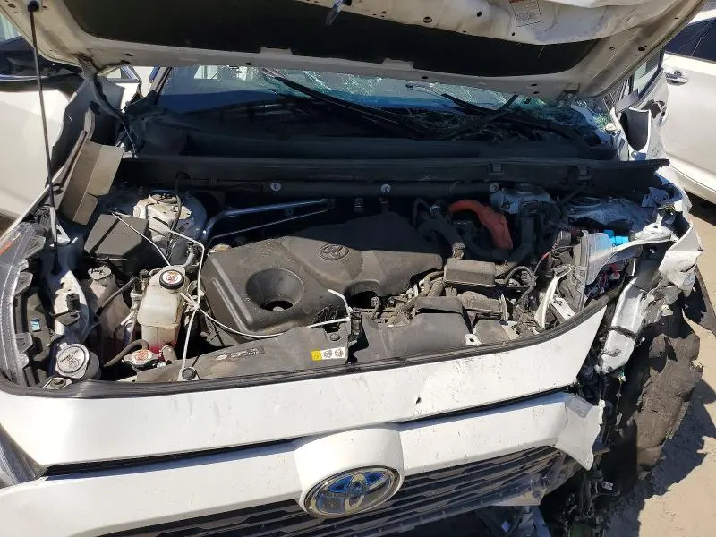 2021 TOYOTA RAV4 XSE  