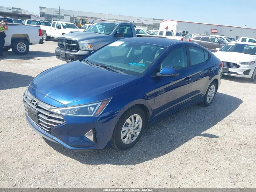 2020 HYUNDAI ELANTRA SE