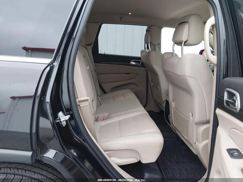 2019 JEEP GRAND CHEROKEE LAREDO E 4X4