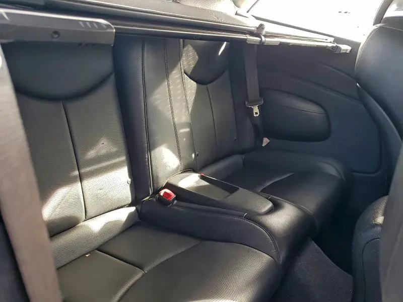 2011 INFINITI G37 BASE  