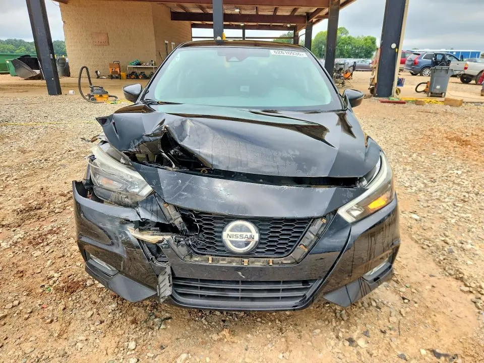2020 NISSAN VERSA SR  