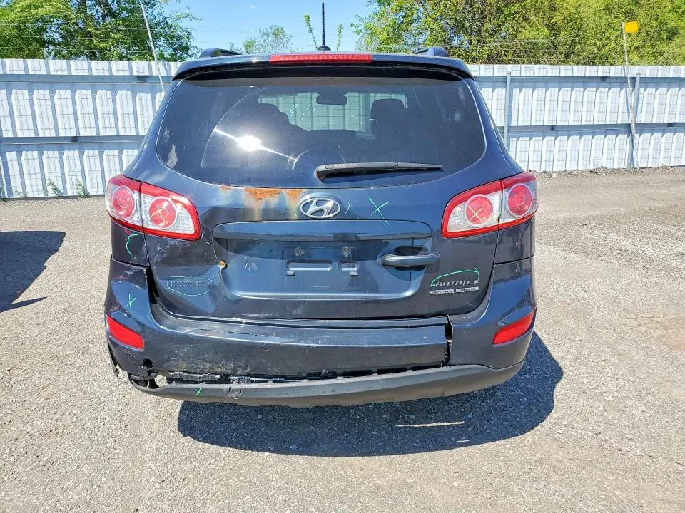 2011 HYUNDAI SANTA FE GLS  