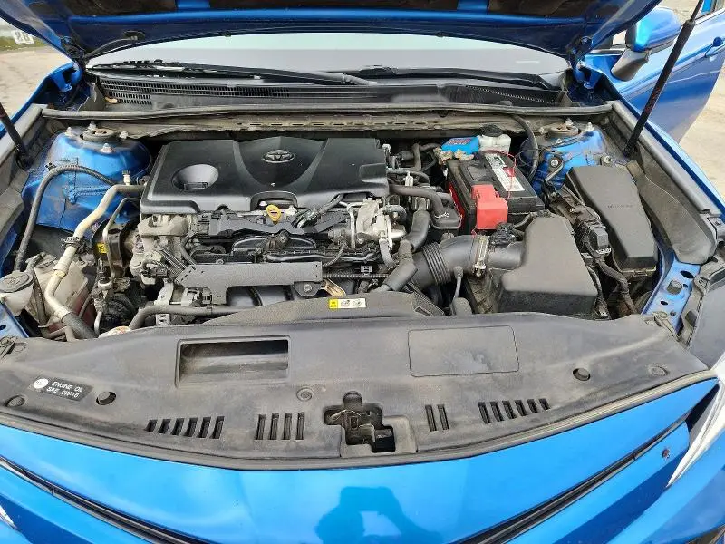 2019 TOYOTA CAMRY LE  