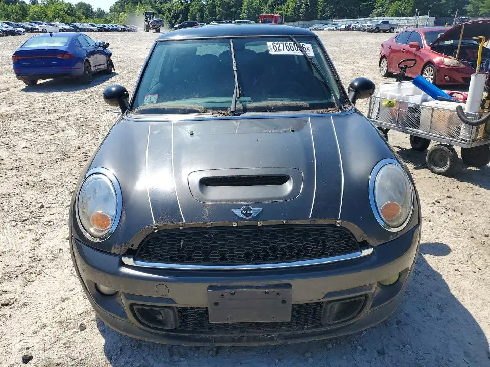 2013 MINI COOPER S  