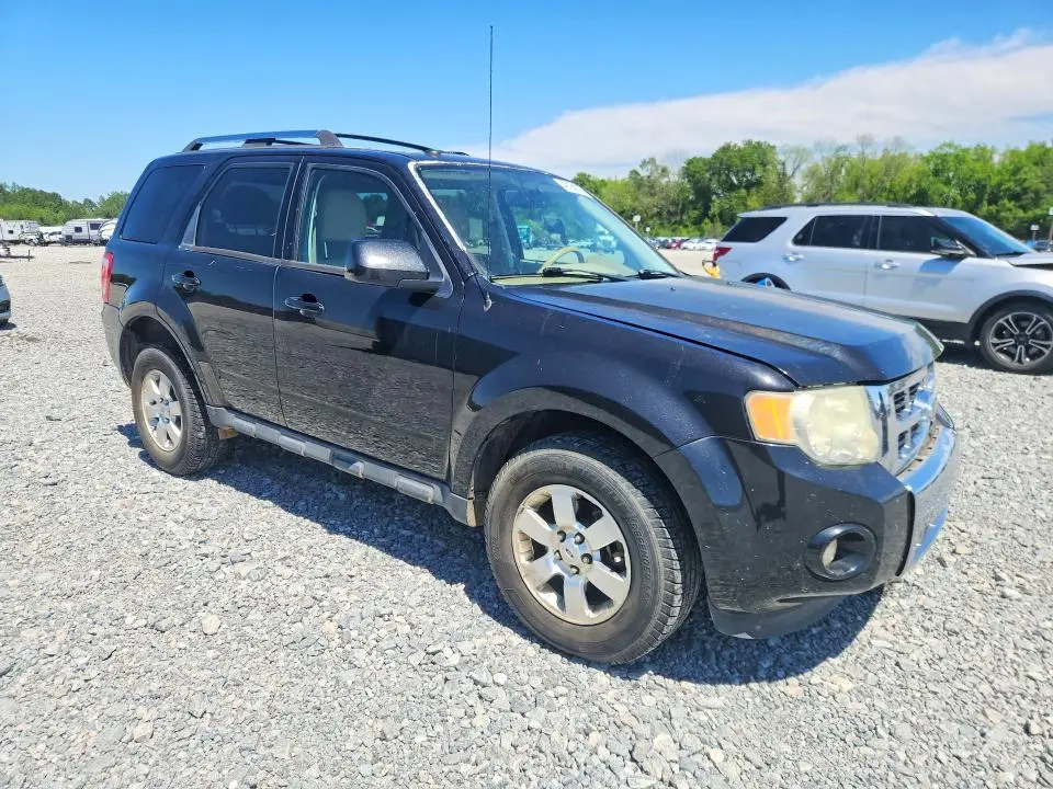 2011 FORD ESCAPE LIMITED  