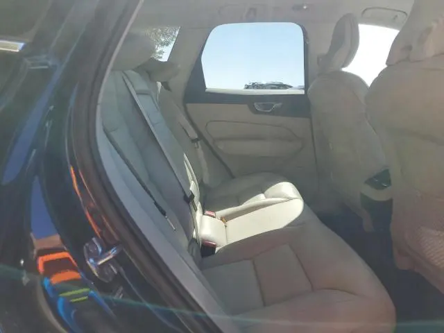 2020 VOLVO XC60 T5 INSCRIPTION  