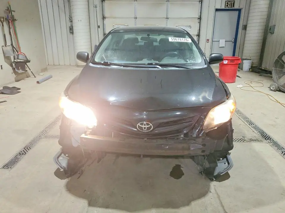 2013 TOYOTA COROLLA S  