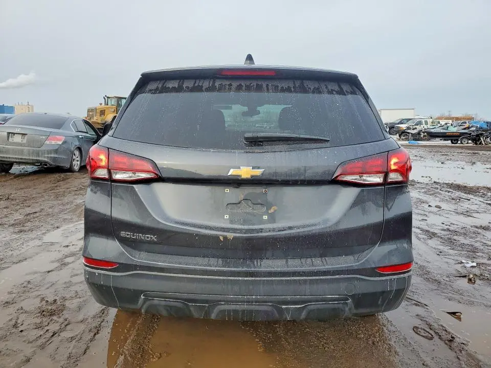 2022 CHEVROLET EQUINOX LS  