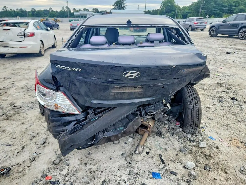 2014 HYUNDAI ACCENT GLS  