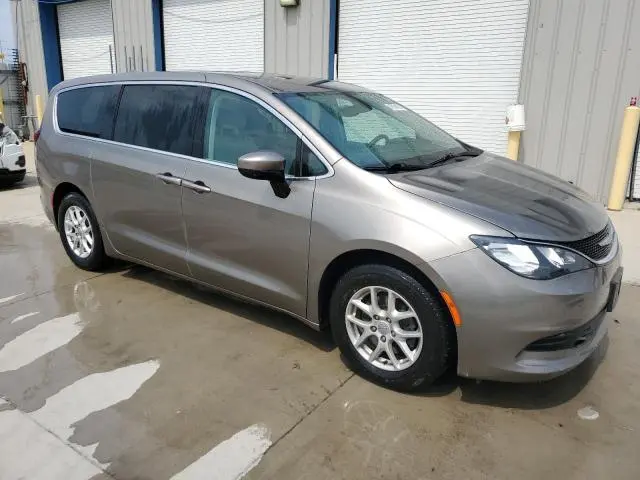 2017 CHRYSLER PACIFICA LX  