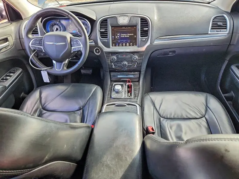 2016 CHRYSLER 300 LIMITED  