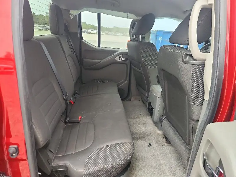 2012 NISSAN FRONTIER S  