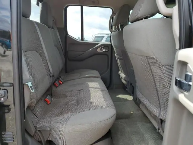 2015 NISSAN FRONTIER S  