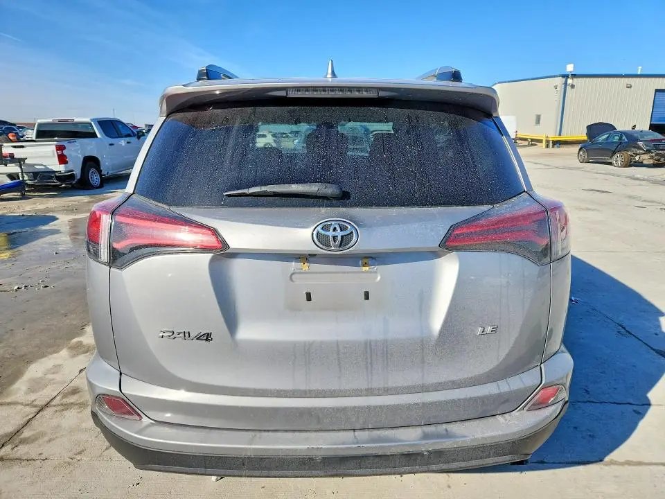 2016 TOYOTA RAV4 LE  