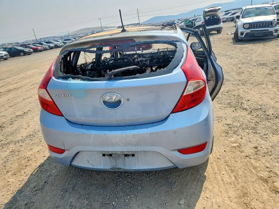 2013 HYUNDAI ACCENT GS  