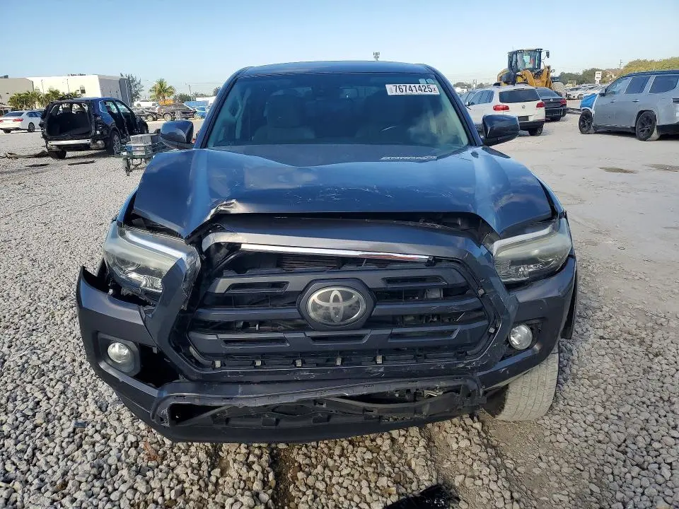 2018 TOYOTA TACOMA SR5 V6  