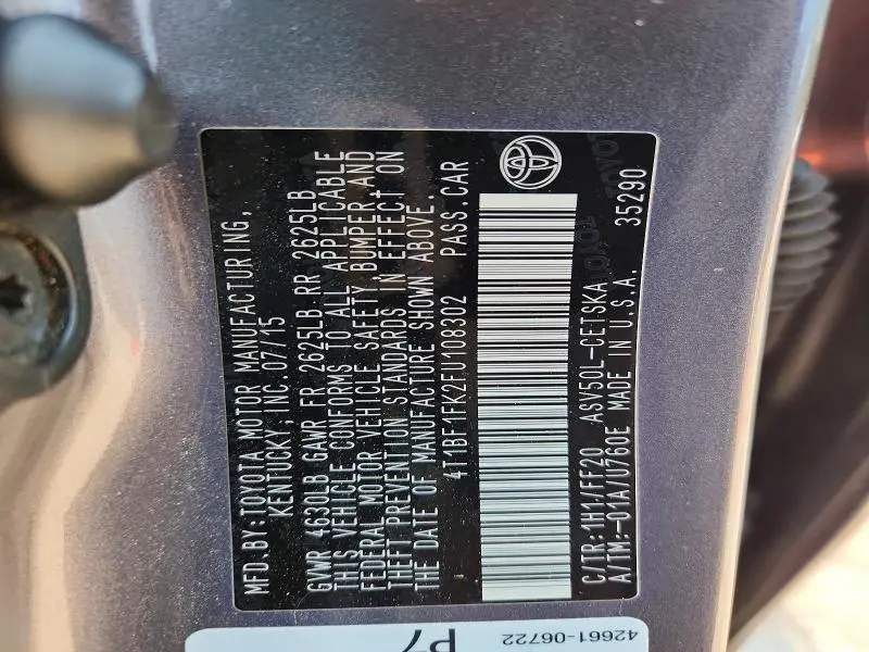 2015 TOYOTA CAMRY SE  