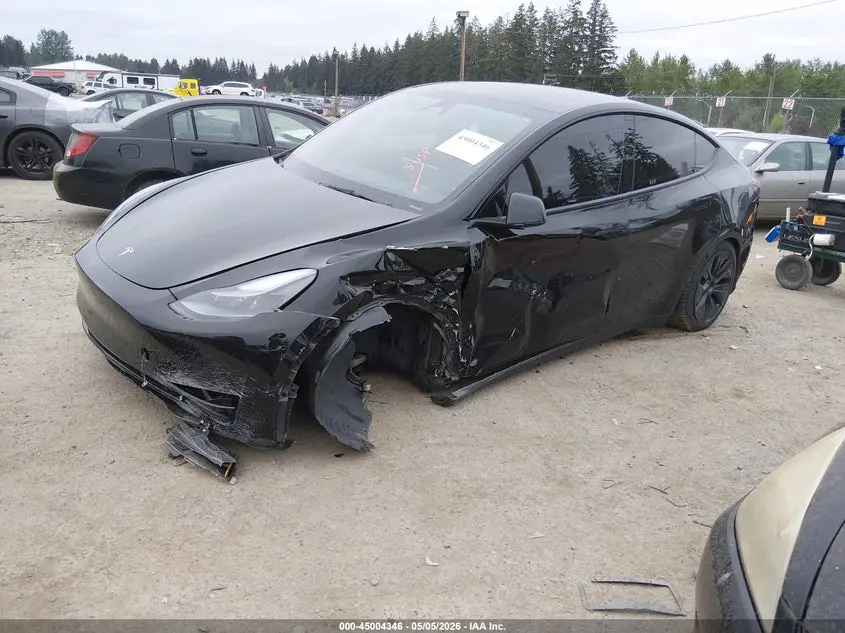 2024 TESLA MODEL Y LONG RANGE SINGLE MOTOR REAR-WHEEL DRIVE/RWD