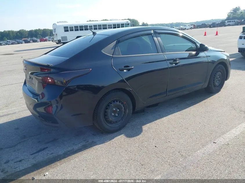 2021 HYUNDAI ACCENT SE