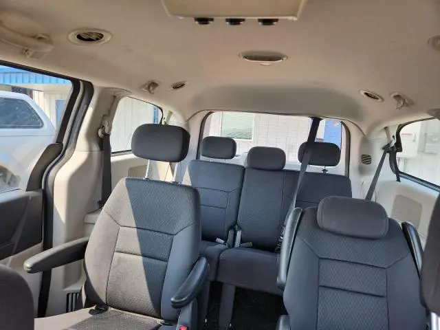2010 DODGE GRAND CARAVAN SE  