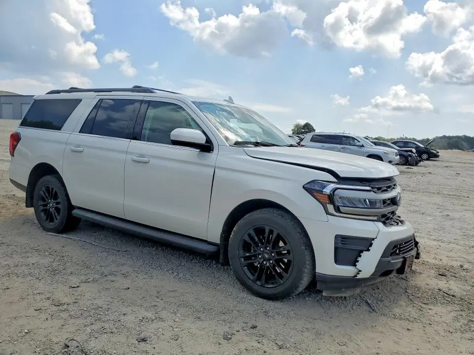 2024 FORD EXPEDITION MAX XLT  