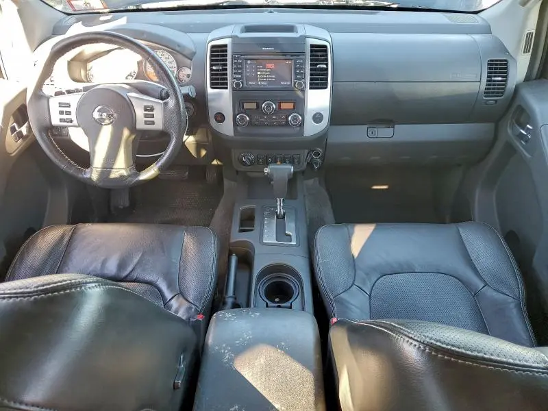 2015 NISSAN FRONTIER S  