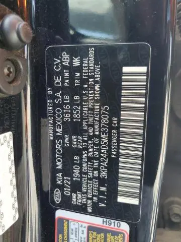 2021 KIA RIO LX  