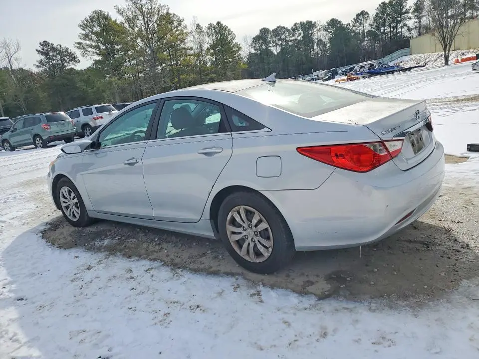 2011 HYUNDAI SONATA GLS  