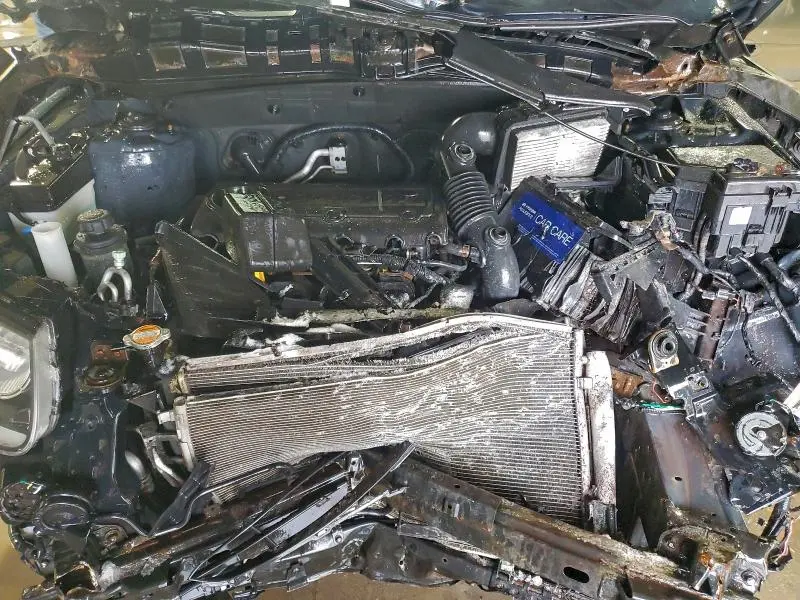 2012 HYUNDAI SANTA FE GLS  