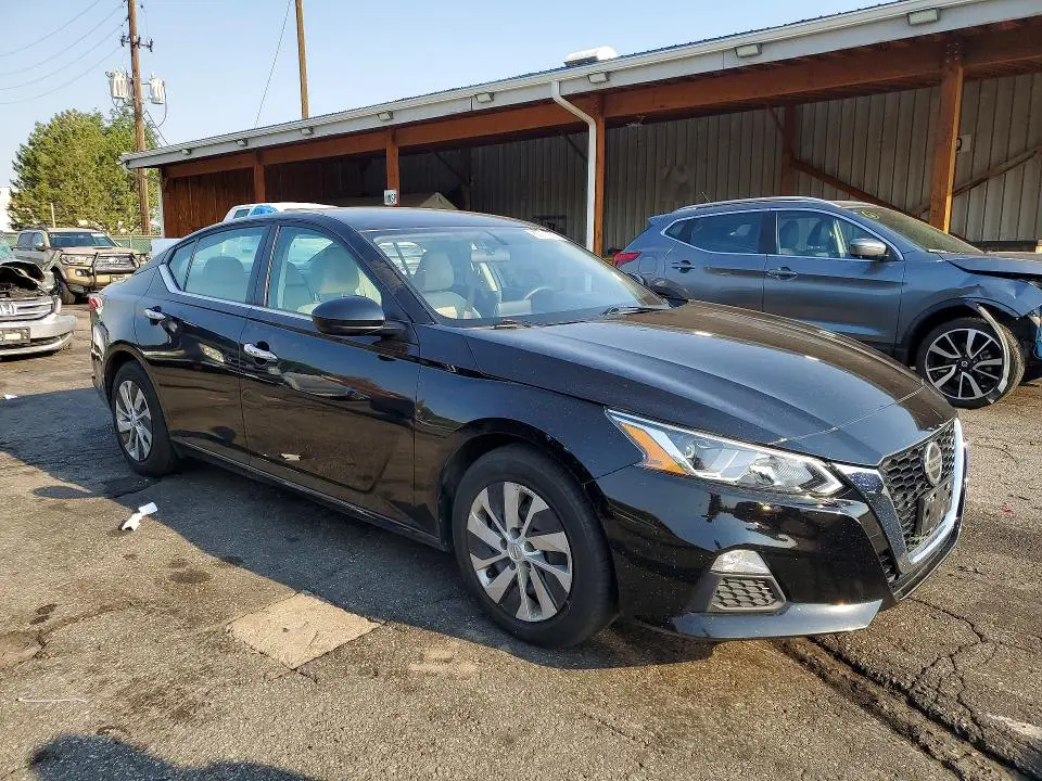 2020 NISSAN ALTIMA S  
