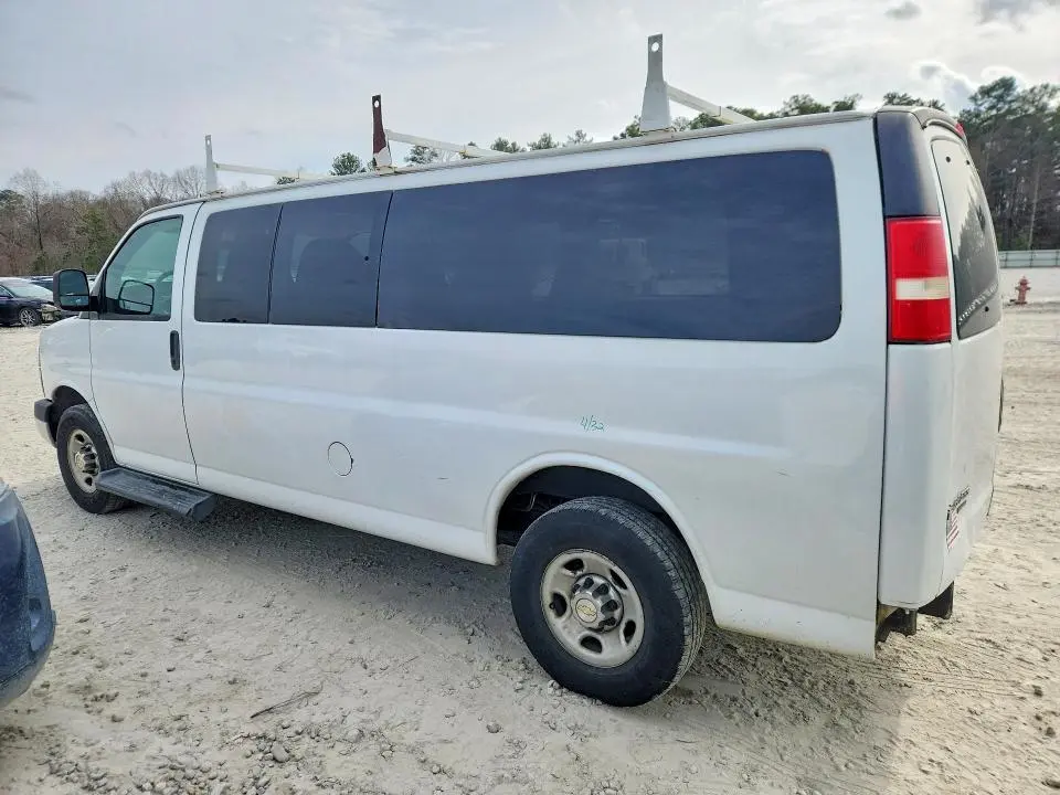 2014 CHEVROLET EXPRESS G3500 LT  