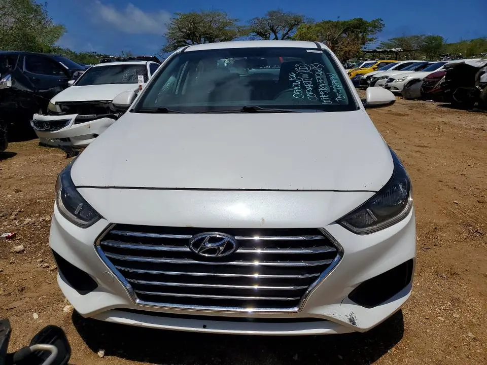 2020 HYUNDAI ACCENT SE  