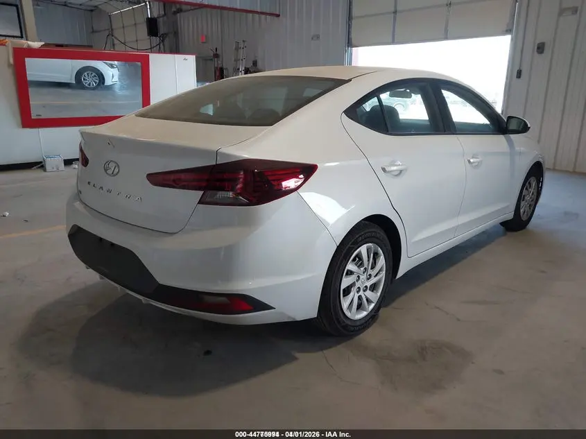 2020 HYUNDAI ELANTRA SE