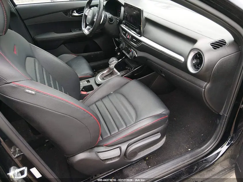 2023 KIA FORTE GT
