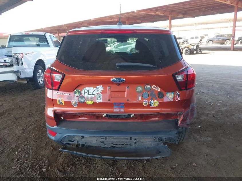 2019 FORD ESCAPE S