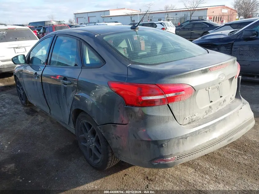 2016 FORD FOCUS SE