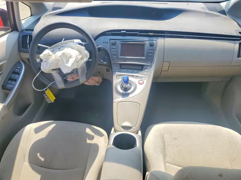 2013 TOYOTA PRIUS TWO  