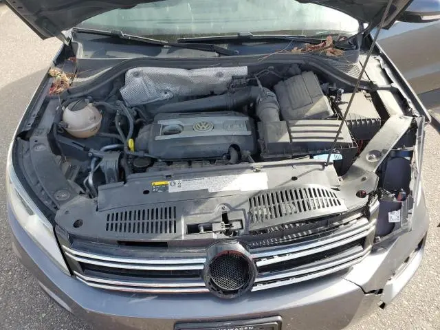 2015 VOLKSWAGEN TIGUAN S  