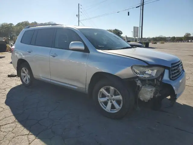 2010 TOYOTA HIGHLANDER SE  