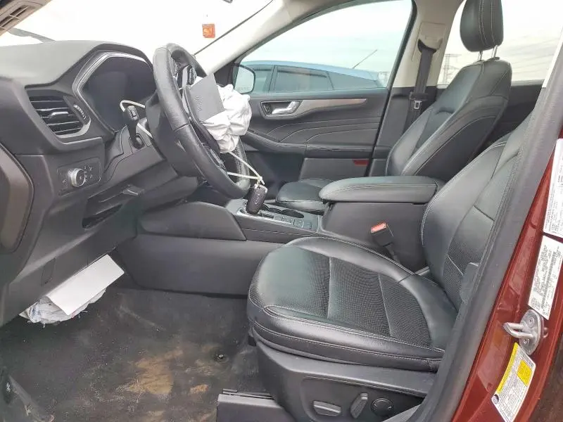 2021 FORD ESCAPE TITANIUM  