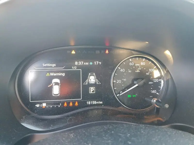 2021 NISSAN KICKS SV  